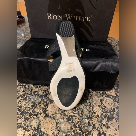 Ron White Bliss heeled sandals - Picture 6 of 6